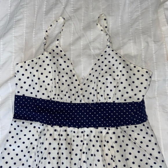 Navy blue and white floral dress - Picture 3 of 5